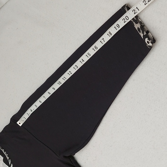 LAVON SPORT pull-over long sleeve top NWT - Picture 8 of 10